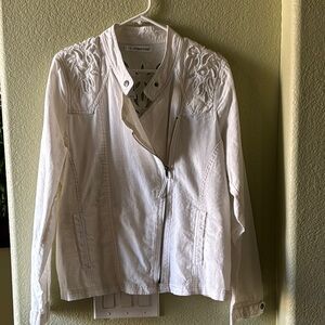 NEW! White cotton/linen jacket. Size 1x